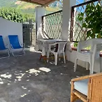 Casa L'olivo アパート *